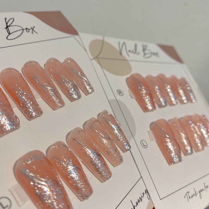 Móng úp thiết kế thạch bạc C021 (tặng kèm keo dũa)