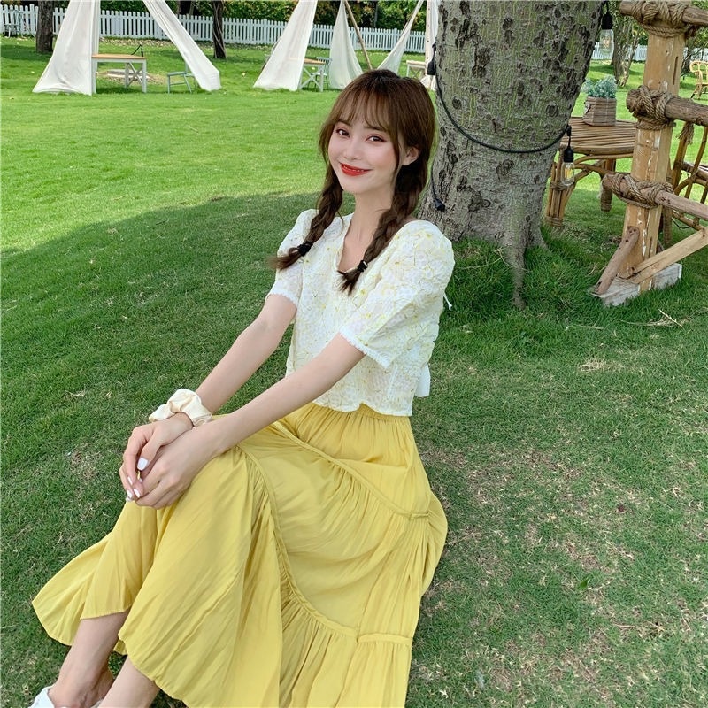 Set Áo Ngắn Tay Cổ Chữ V Thắt Nơ + Chân Váy Lửng Xếp Ly Thời Trang Mùa Hè Mới