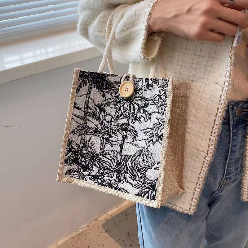 Túi xách thiết kế mới đơn giản thời trang dành cho mùa hè năm 2021