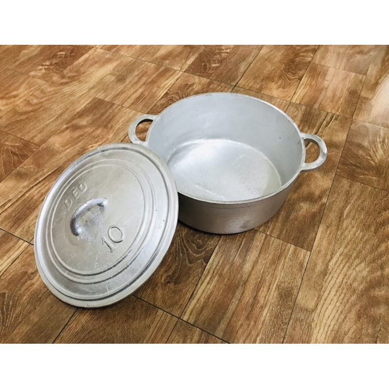 XOONG GANG ĐÚC THỦ CÔNG LÀNG NGHỀ SỐ 10 ( ĐK 22CM )