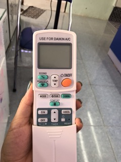 Điều khiển DAIKIN 2 chiều mẫu 3 giá 79k