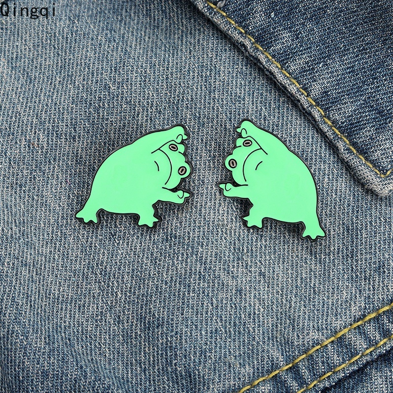 Ghim cài áo Miss Zoe hình chú ếch hoạt hình dễ thương xinh xắn