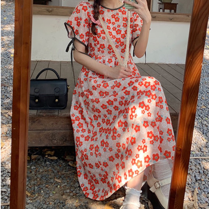 Đầm Tay Ngắn Hoạ Tiết Hoa Thiết Kế Hợp Thời Trang