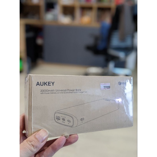 Sạc dự phòng Aukey 200000mah PD QC 3.0
