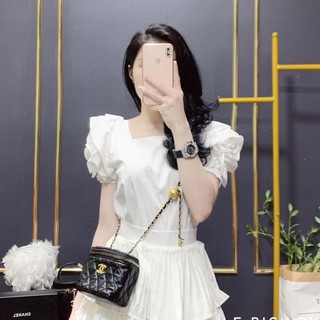 Áo thô lụa cổ vuông bèo vai siêu xinh