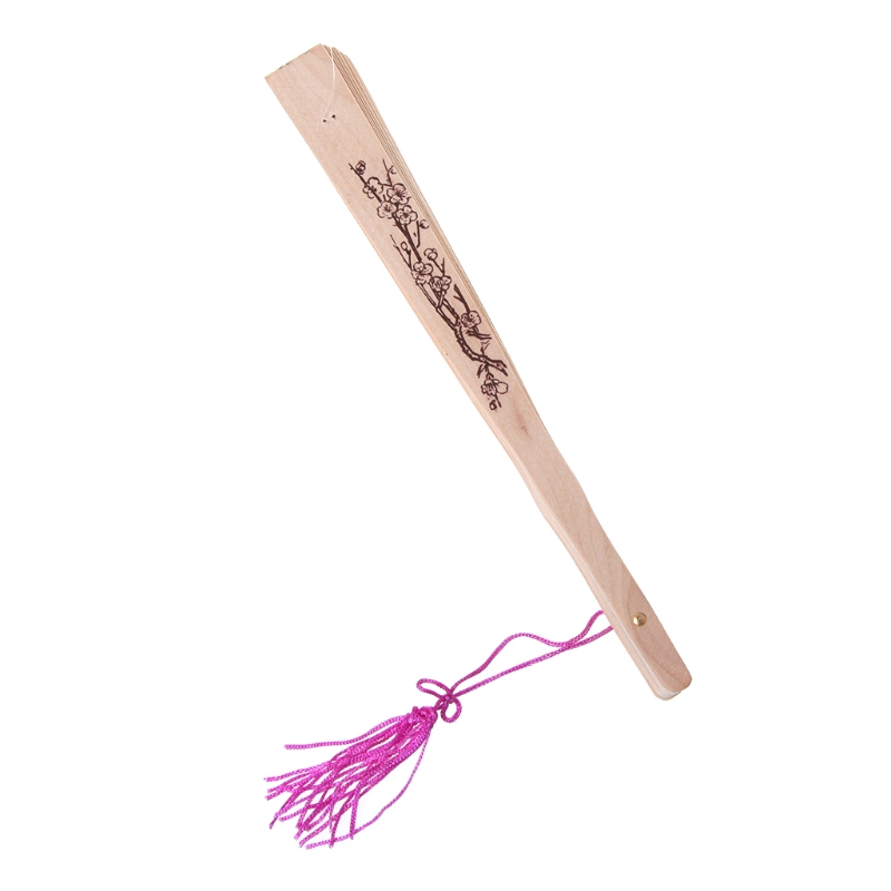 Quạt gỗ cầm tay vẽ hình độc đáo