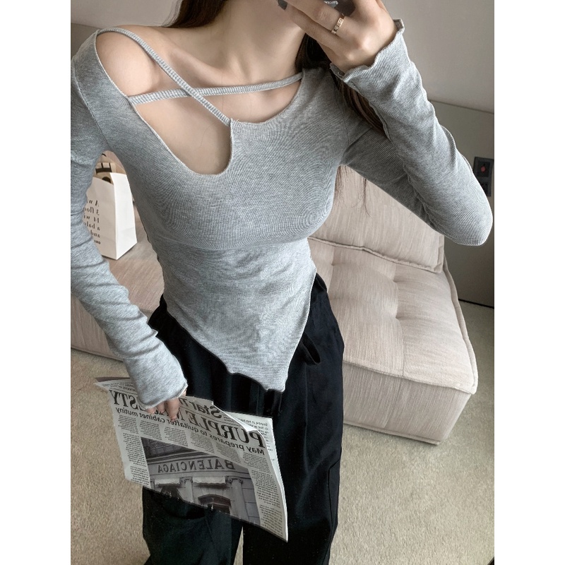 QKOOLE  Áo croptop Tay Dài Thiết Kế Độc Đáo Phong Cách Hàn Quốc Quyến Rũ Cho Nữ