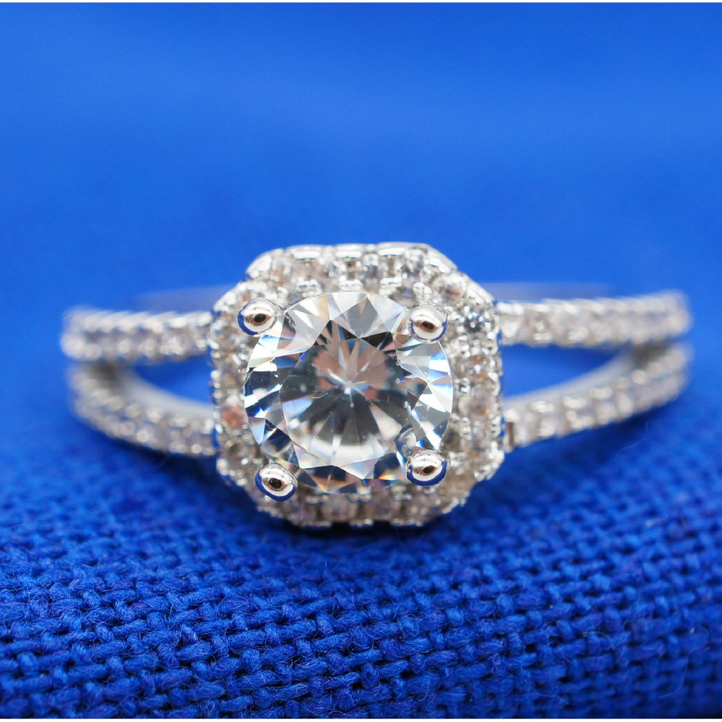 Nhẫn đeo tay kim loại đính đá lấp lánh sang trọng cao cấp cho nữ