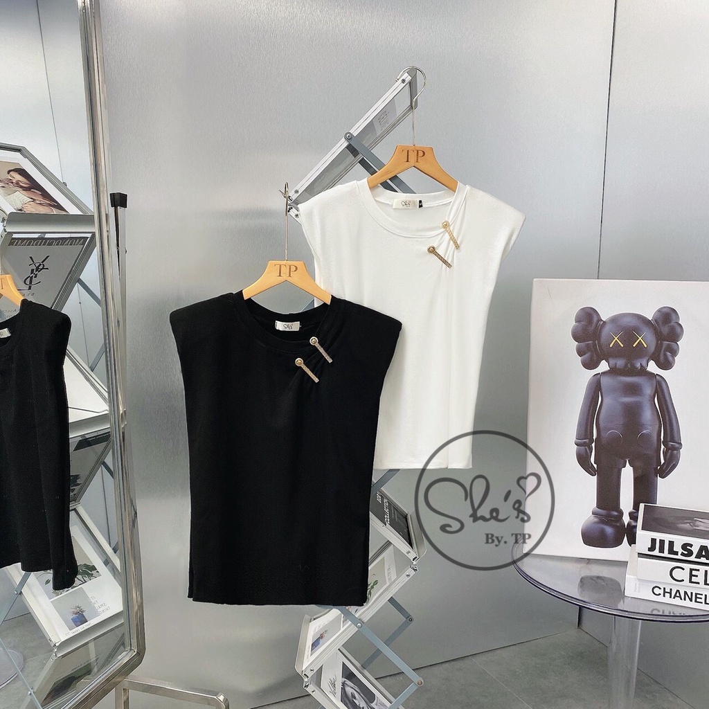 áo đệm vai kèm 2 tang cài đen trắng SZ SM | BigBuy360 - bigbuy360.vn