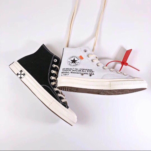 Giay Converse off white