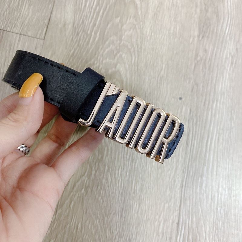 Thắt lưng loại mảnh cho nữ