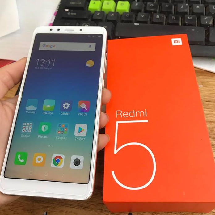 Điện thoại Xiaomi Redmi 5 Plus Ram 4G bộ nhớ 64G thiết kế tinh tế, màn hình lớn