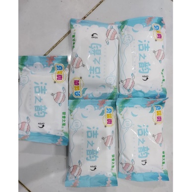 Khăn ướt gói mini 1 bịch 10 tờ không mùi kháng khuẩn