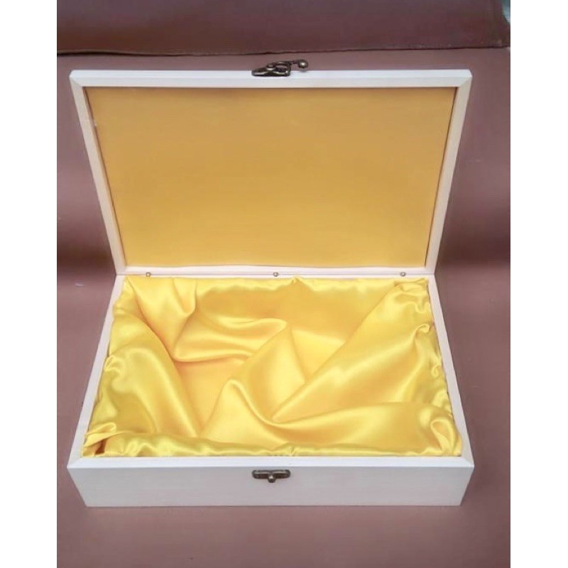 Sỉ Vải phi bóng cứng loại rẻ .