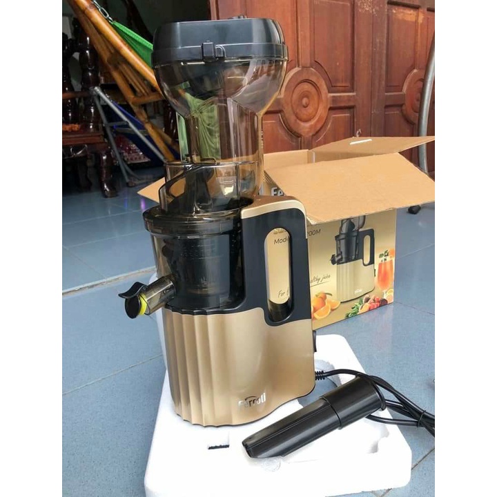 Máy ép chậm Ferroli  FSJ - 200