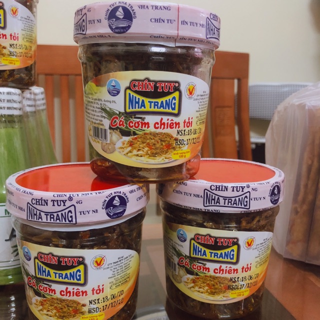 Cá cơm chiên tỏi- Đặc sản Nha Trang