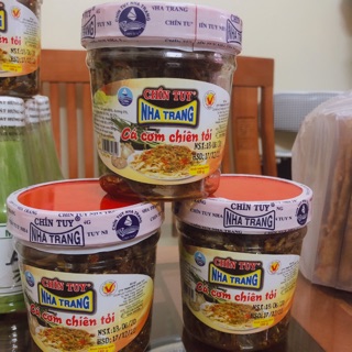 Cá cơm chiên tỏi- Đặc sản Nha Trang