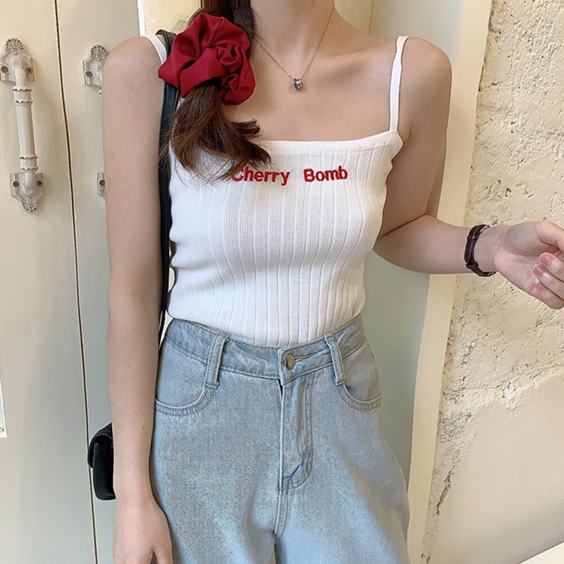 Áo 2 dây cổ vuông màu trơn gợi cảm cá tính thêu chữ Cherry Bomb dành cho bạn nữ