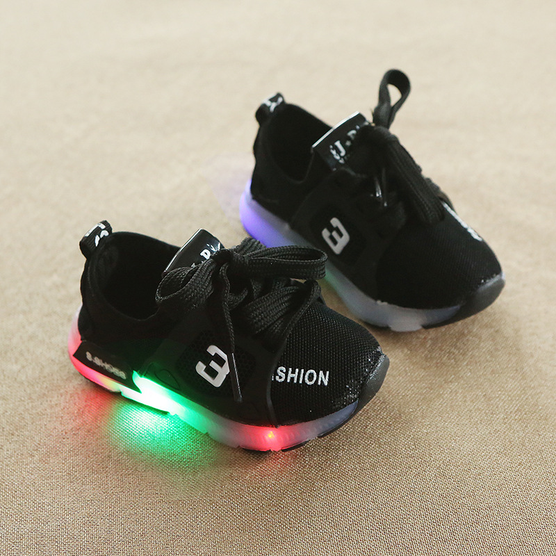 Giày Sneaker Có Đèn Led Ở Đế Thời Trang Cho Bé