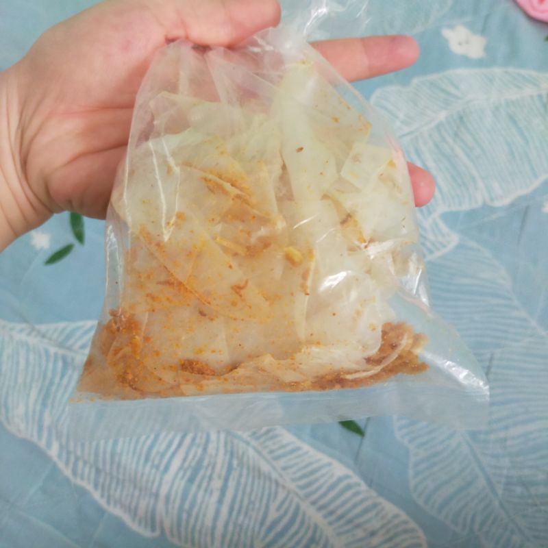 5 bịch bánh tráng muối hành phi.