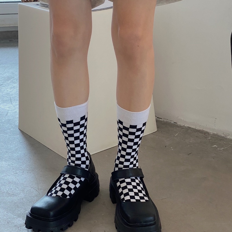 Tất caro đen trắng cao cổ - bedth.socks
