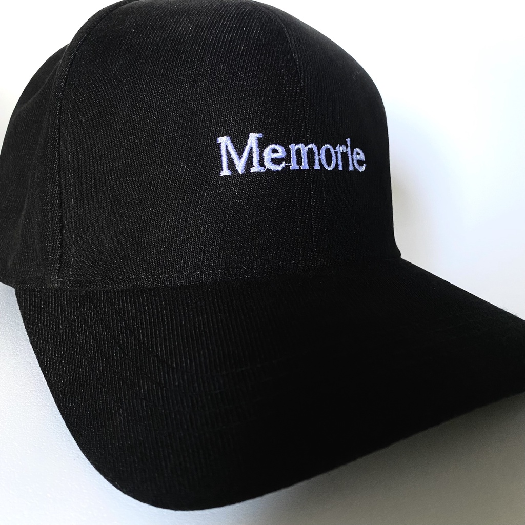 Mũ lưỡi trai thêu hình chữ Memorie chất vải Kaki nhiều màu thương hiệu Hook