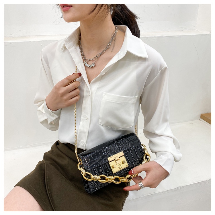 IELGY Túi Đeo Vai Hình Vuông Cỡ Nhỏ Phối Dây Xích Thời Trang Cho Nữ