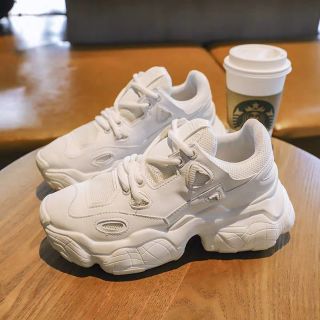 Giày Sneaker Trắng Basic Đồng Niên Cá Mực Hầm Mật