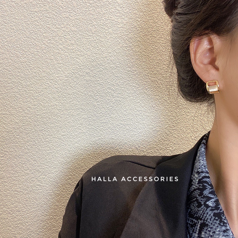 Khuyên tai chuôi bạc S925, mặt ngọc sáng cao cấp HALLA