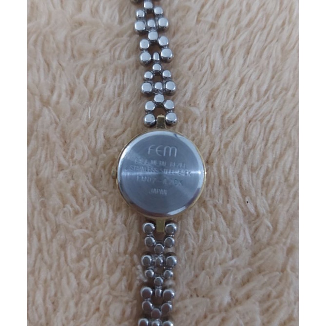 Đồng hồ Si Nhật hiệu fEM, mặt siêu nhỏ 1,5cm  dành cho Nữ thời trang, phong cách, sành điệu
