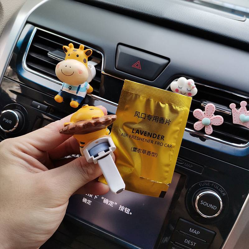 Sáp thơm cài cửa gió ô tô hình động vật dễ thương