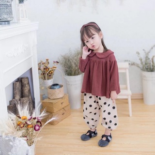 Set áo cổ sen quần chấm bi cho bé