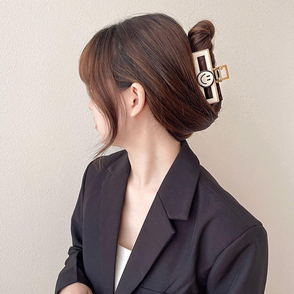 Kẹp Tóc Càng Cua Họa Tiết Hoạt Hình Phong Cách Cổ Điển Cho Nữ
