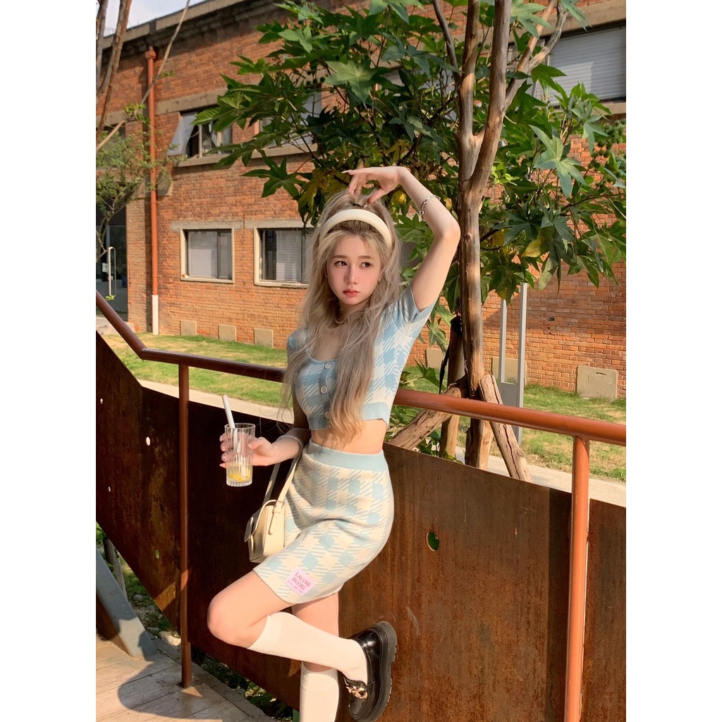 Cocory vn Set Áo Croptop Cổ Vuông + Chân Váy Lưng Cao Họa Tiết Sọc Caro Thời Trang Mùa Hè Quyến Rũ
