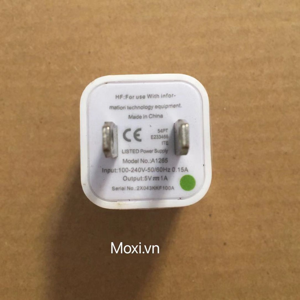 Củ sạc IP1A màu trắng tinh khôi Tích hợp sạc nhanh phù hợp máy tính bảng/ĐT và thiết bị đầu cắm USB khác.