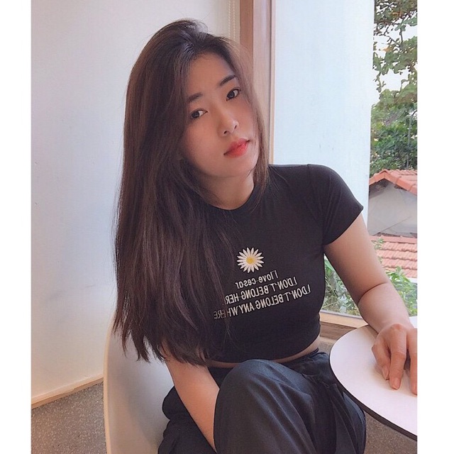 Áo croptop thêu bông cúc thun lạnh mềm mịn 2 màu LIKANO CRT57