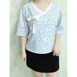Áo Hanbok họa tiết hoa (50 - 85kg)