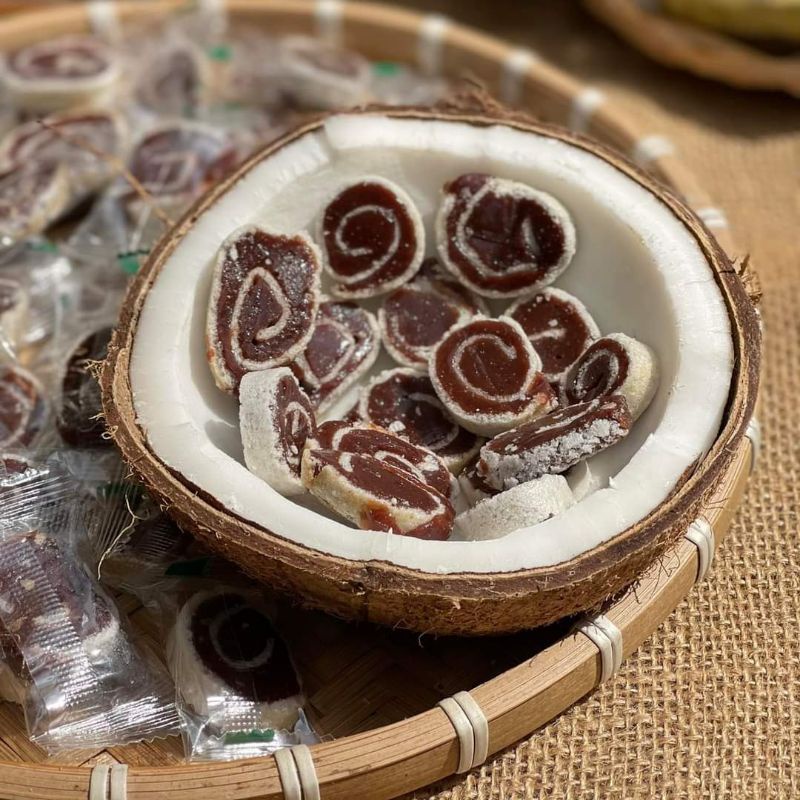 KẸO CHUỐI TƯƠI CUỘN BÁNH PHỒNG