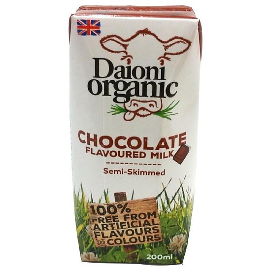 Combo sữa tươi hữu cơ daioni 200ml dâu chuối nguyên kem socola 4 vị lựa chọn