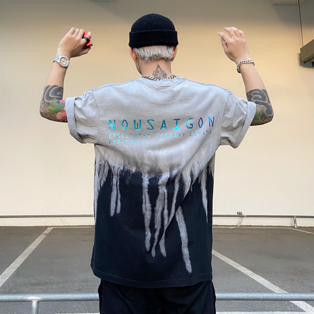 Áo Thun NEEDS OF WISDOM Hologram Acid Wash Tee | BigBuy360 - bigbuy360.vn