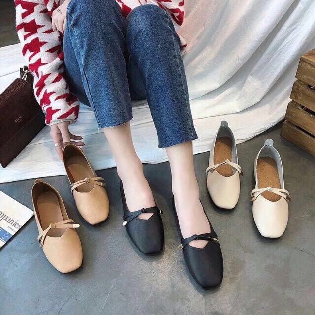 Giày gót vuông xinh xinh | BigBuy360 - bigbuy360.vn