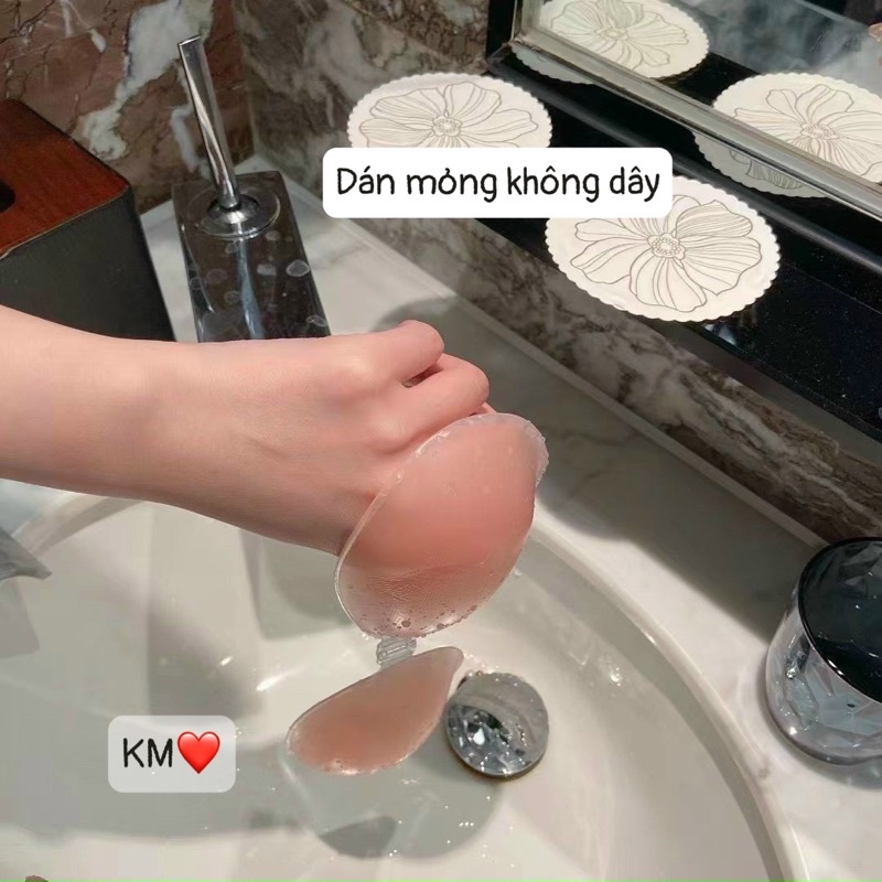 ÁO NGỰC SILICON DÁN CHẮC KÈM DÂY CON TRONG MS10268
