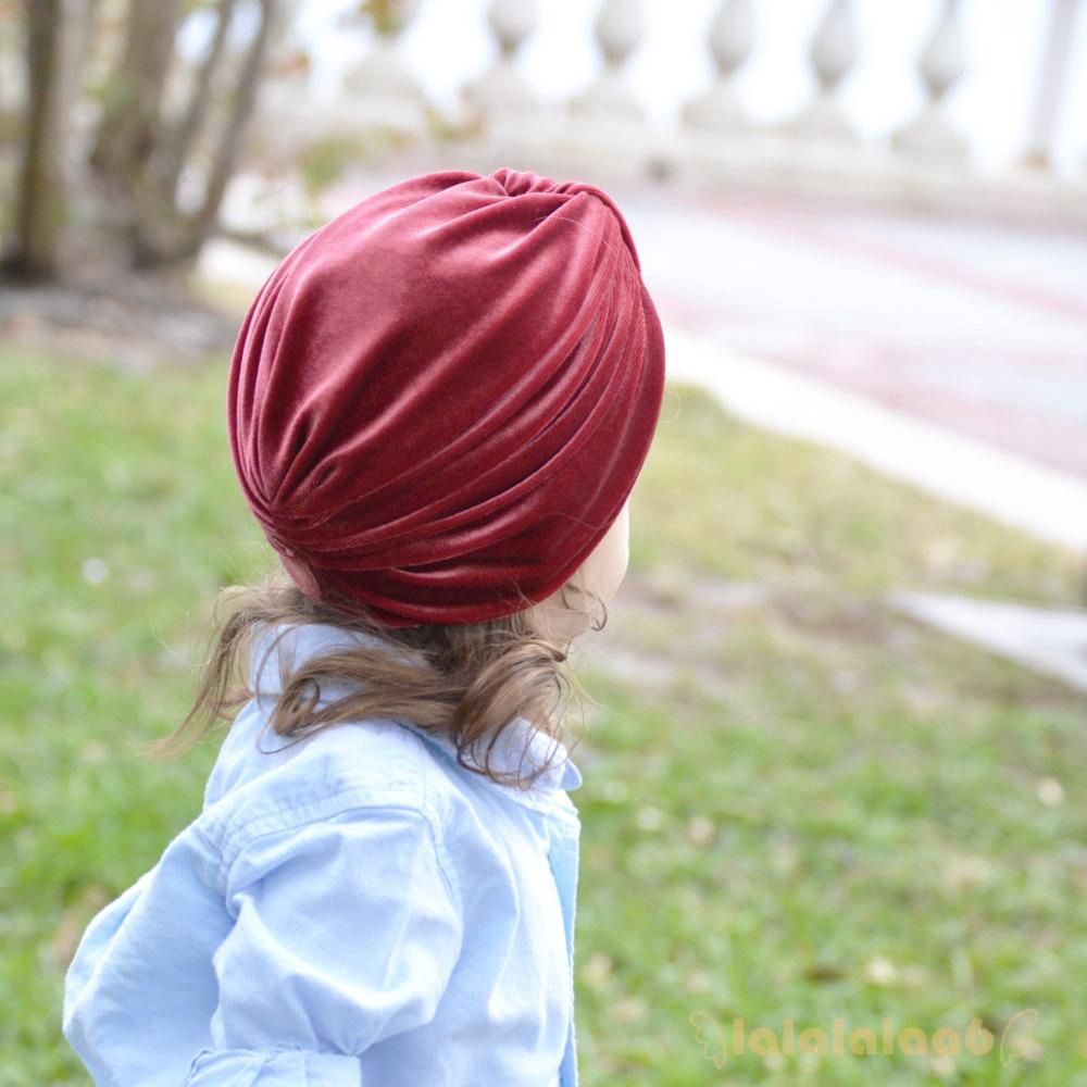 Mũ trùm đầu vải nhung đính nơ thời trang cho bé gái