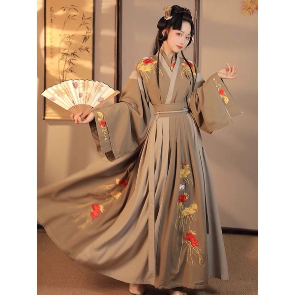 Hán phục nữ chiết eo