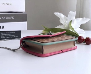 TÚI MINI COLORBLOCK KHOÁ HOA TRÀ