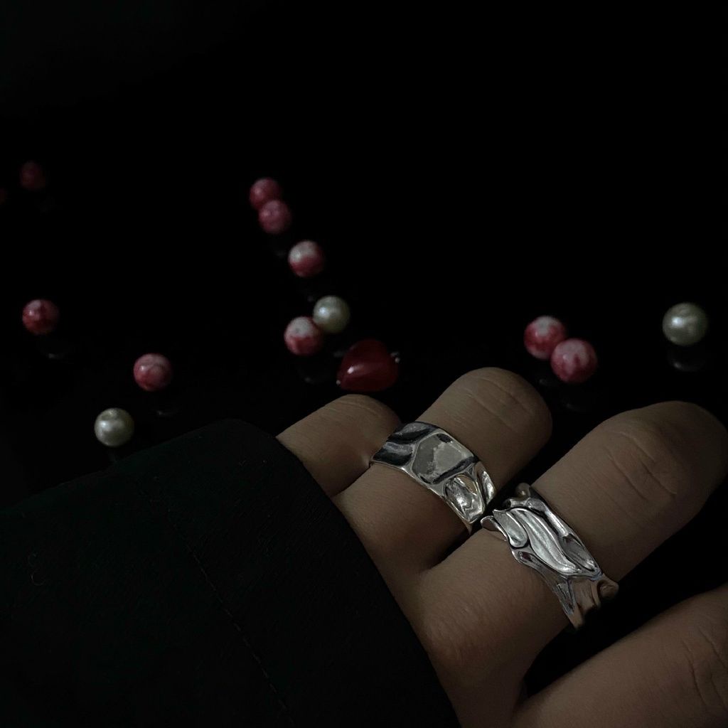 Nhẫn thiết kế mới lạ phong cách hip hop dành cho cả nam và nữ