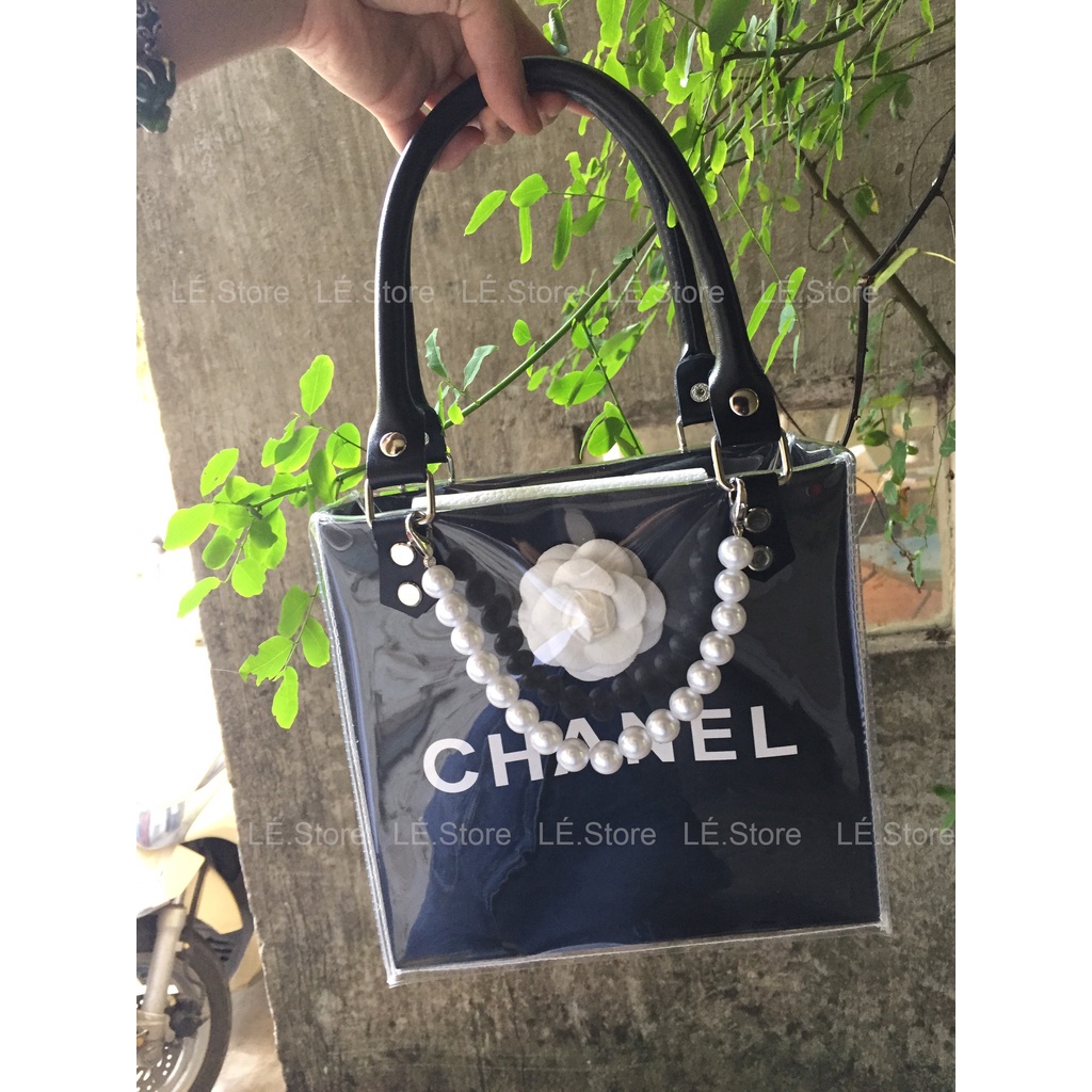 Túi custom quai da + hoa trà + dây ngọc trang trí