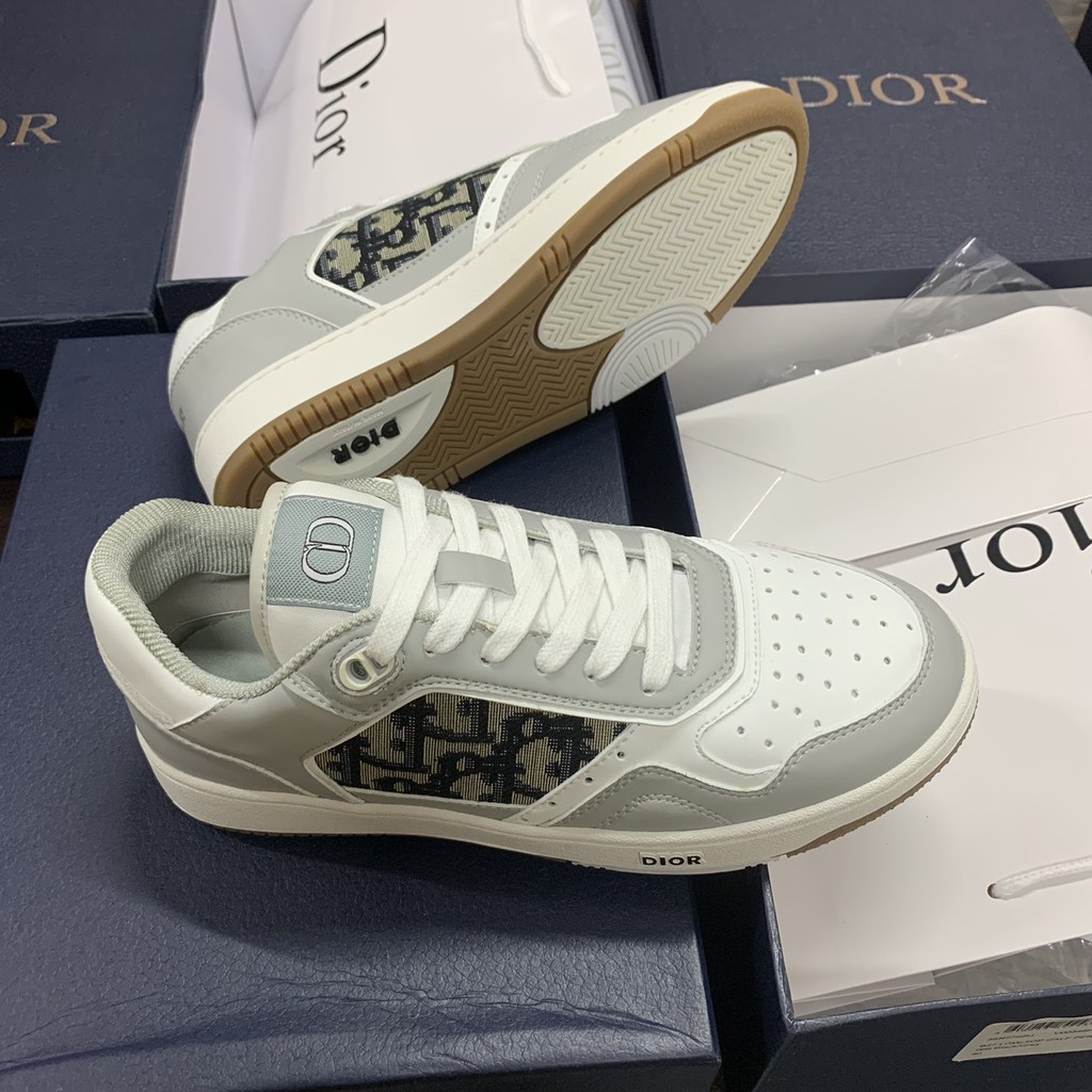 👟HIGH FASHION👟 Giày sneaker siêu cấp Dee-or FULLBOX bill thẻ túi xách NV SIZE 38-42