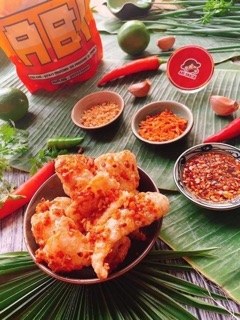 SIÊU PHẨM DA HEO LẮC SỐT