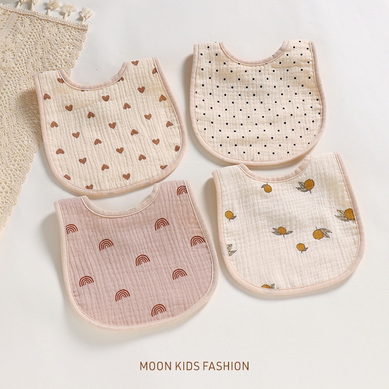 Yêm chữ U chất xô muslin họa tiết Hàn Quốc dùng cho bé lau miệng, đeo cổ khi ăn - Moon kids fashion